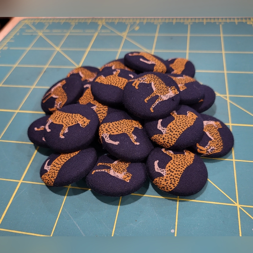 DIY Upcycle Cheetah Fabric Cover Shank Buttons